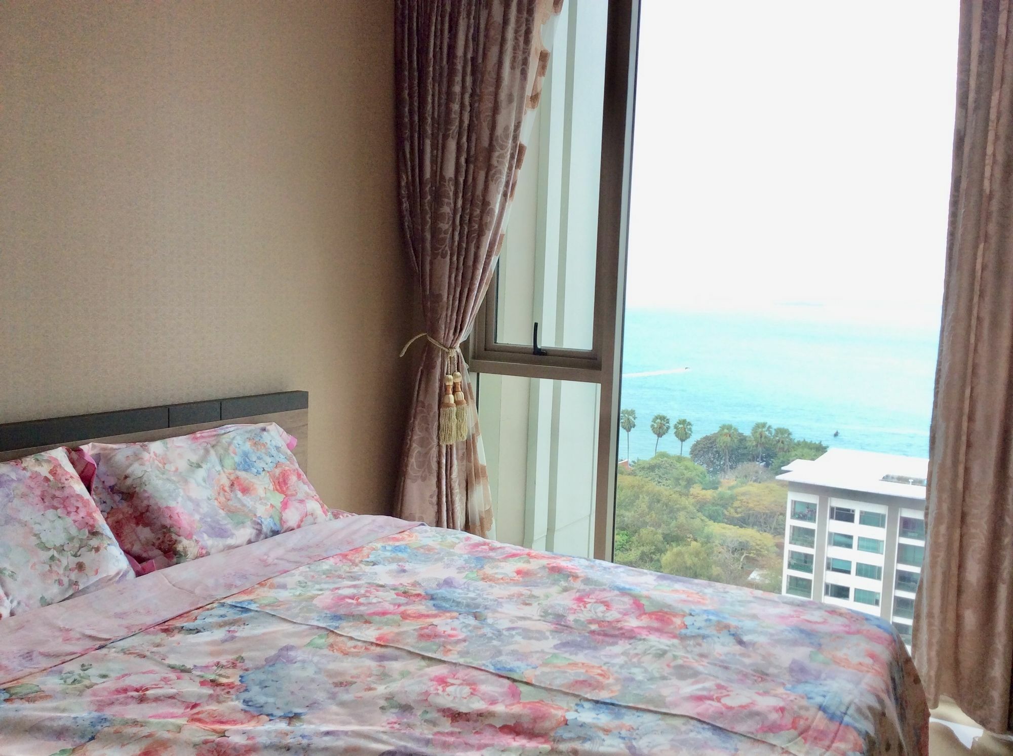 The Riviera Wongamat Hong Apartment Pattaya Eksteriør bilde