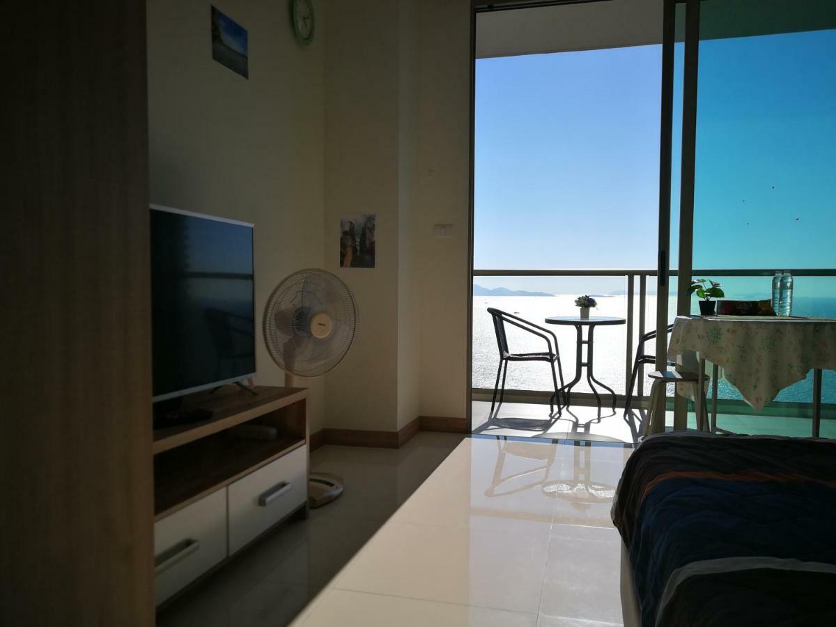 The Riviera Wongamat Hong Apartment Pattaya Eksteriør bilde