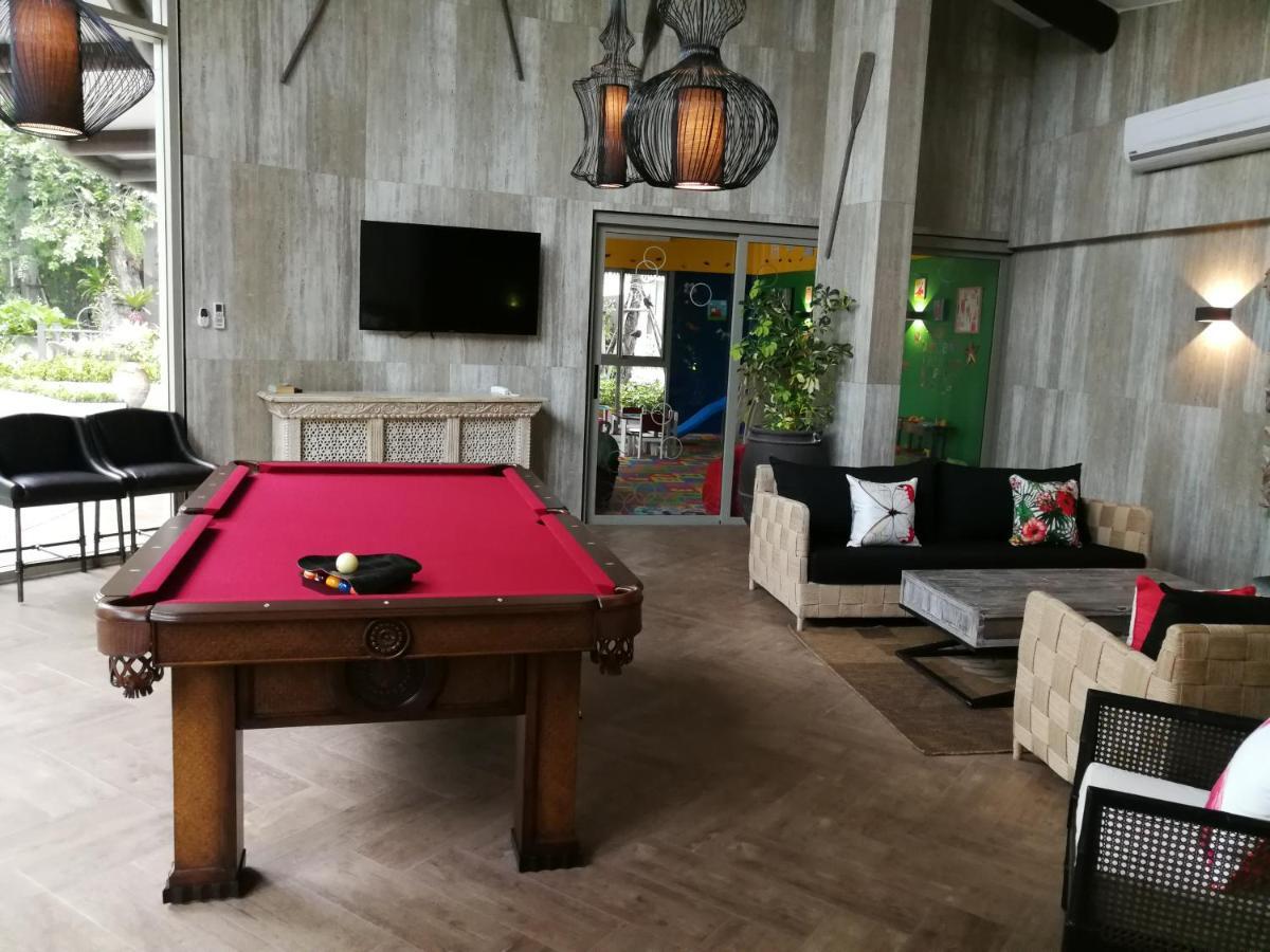 The Riviera Wongamat Hong Apartment Pattaya Eksteriør bilde
